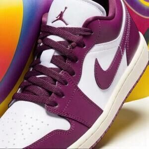 Nike Air Jordan 1 Low White Bordeaux Sail DC0774-161 SIZE 11